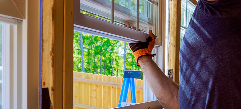 >Bay Window Curtain Rail Track in Fort Lauderdale, FL
