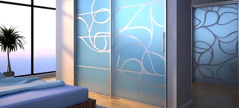 Frosting Glass Cabinet Doors in Fort Lauderdale, FL